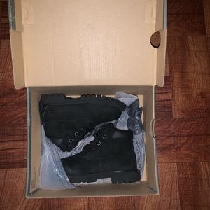 Timberlands boots size 8